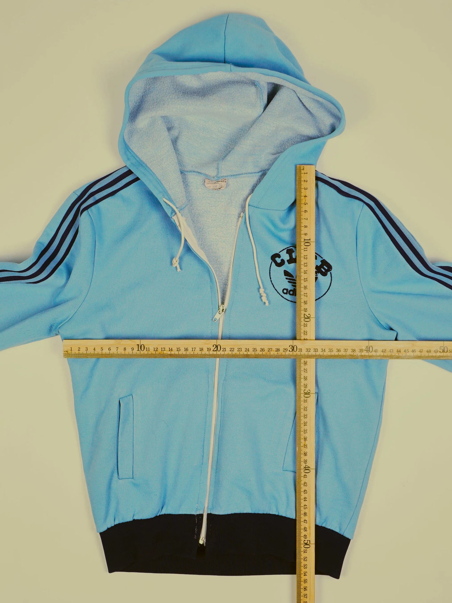 Adidas Hoodie (XS)