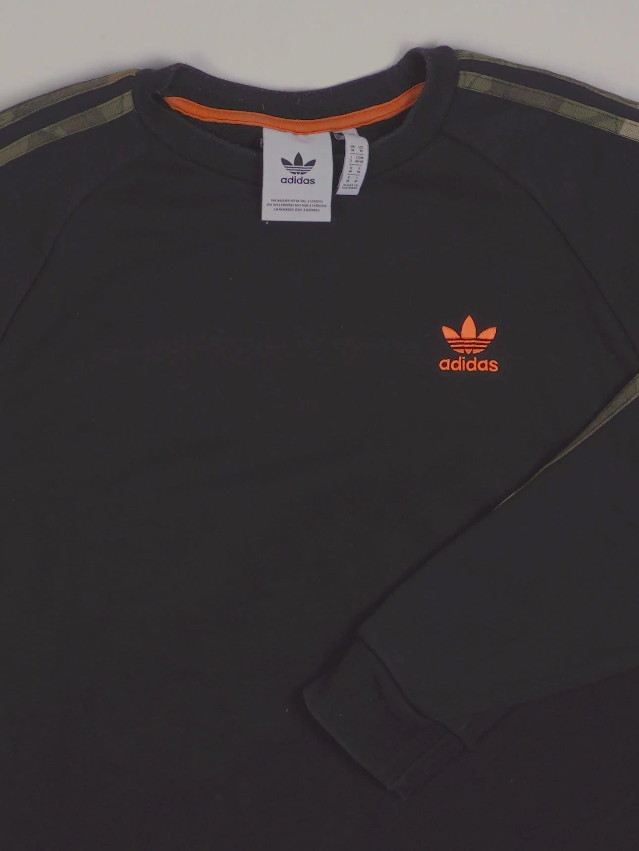 Adidas Sweater (M)