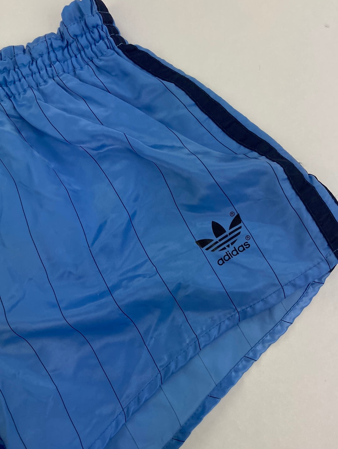 Adidas Shorts (M)