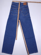 Levis Straight Leg Jeans (W28)