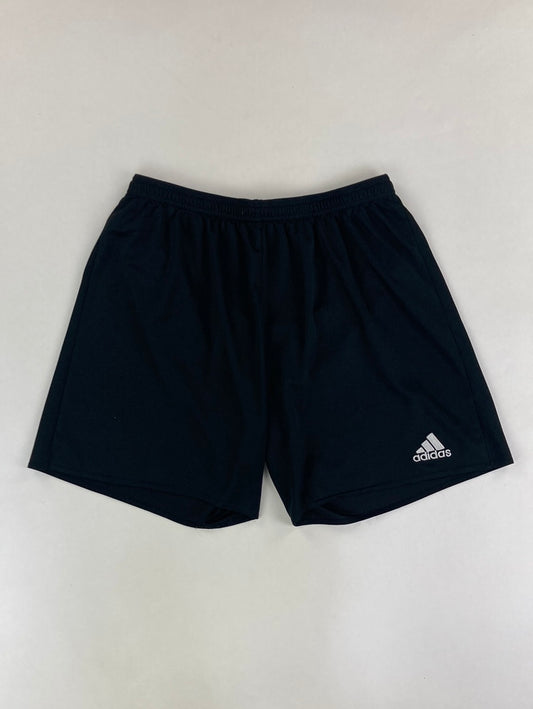 Adidas Shorts (M)