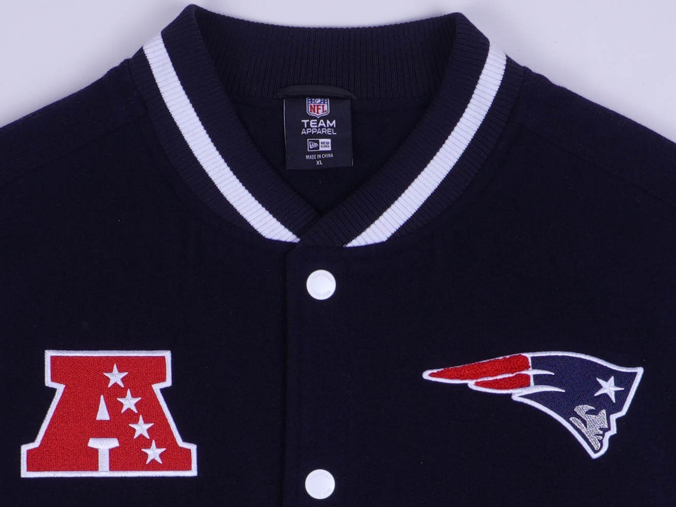 Vintage NEW ENGLAND PATRIOTS NFL College Jacke (XL)