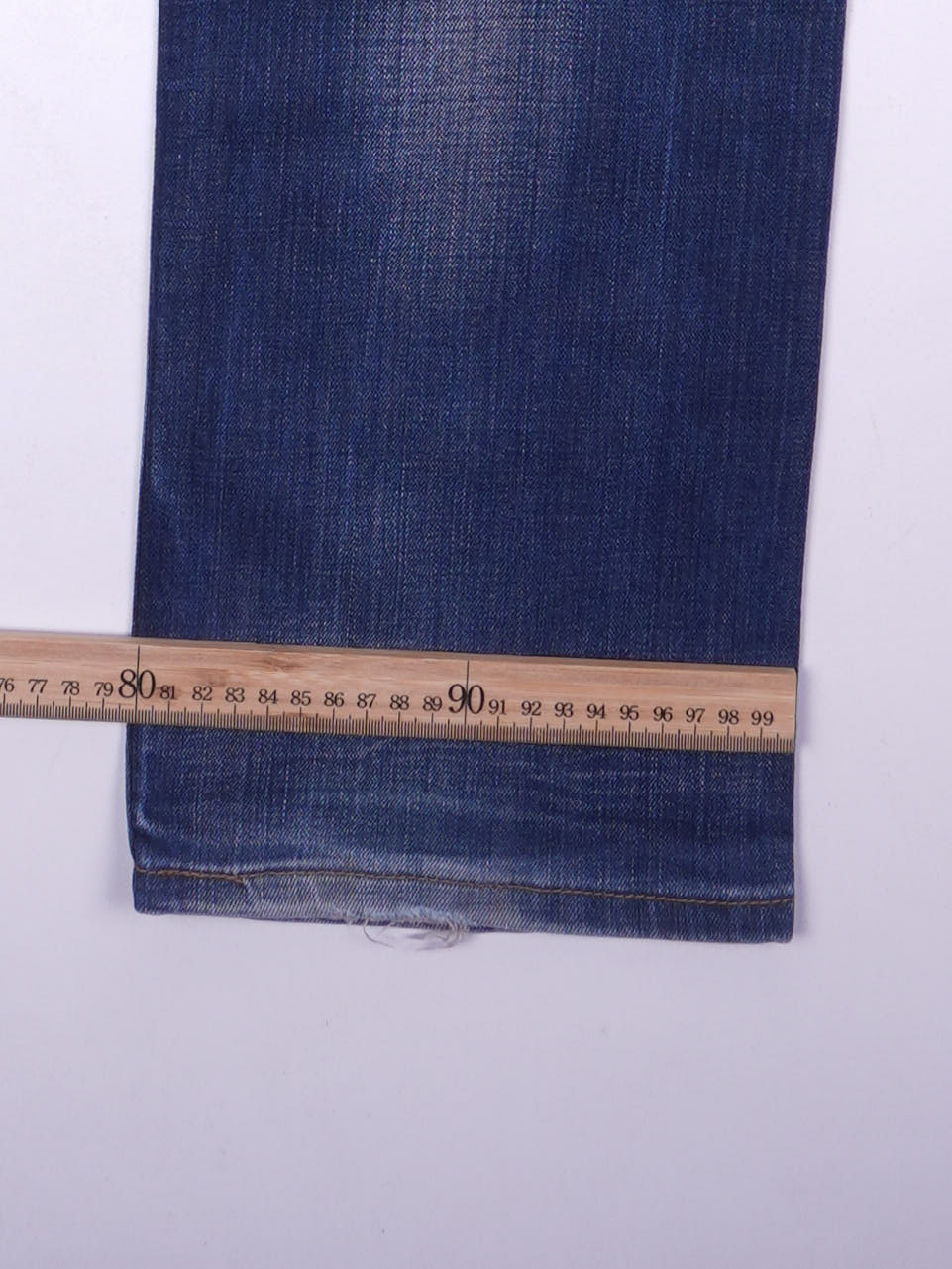 Levis W 31 L 34 Straight Leg Jeans (W32)