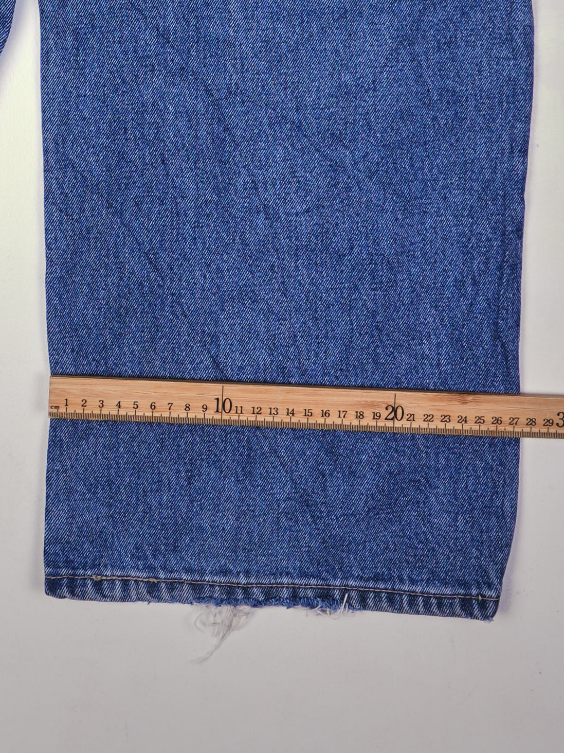 Levis Straight Leg Jeans (W37)