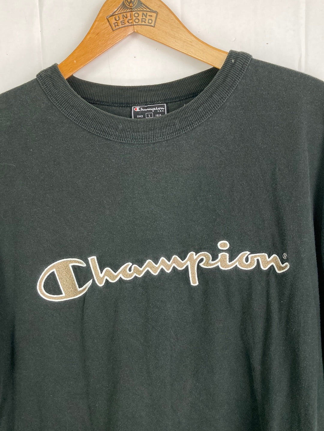 Champion T-Shirt (L)