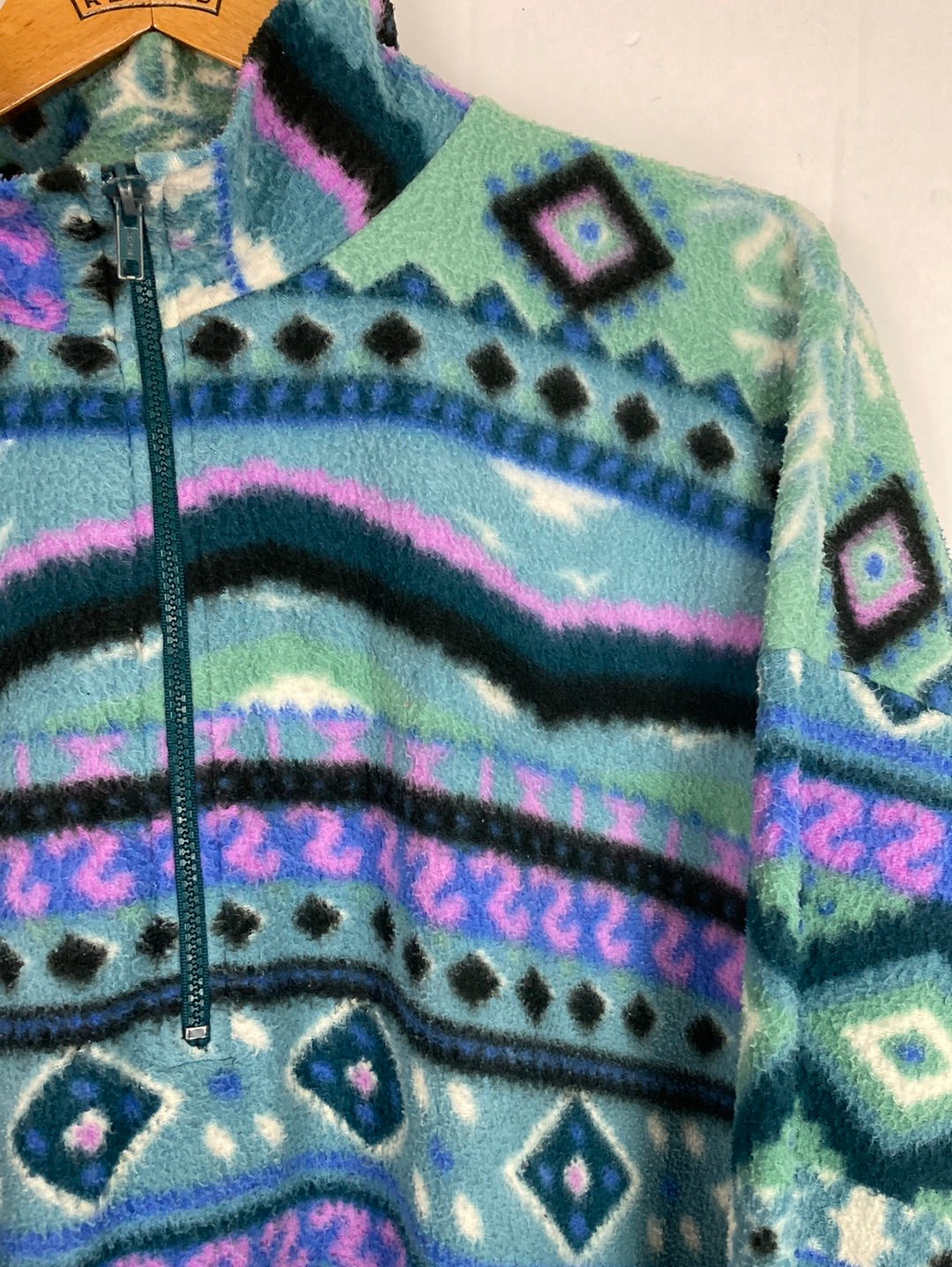 Le Frog Fleece Sweater (XL)