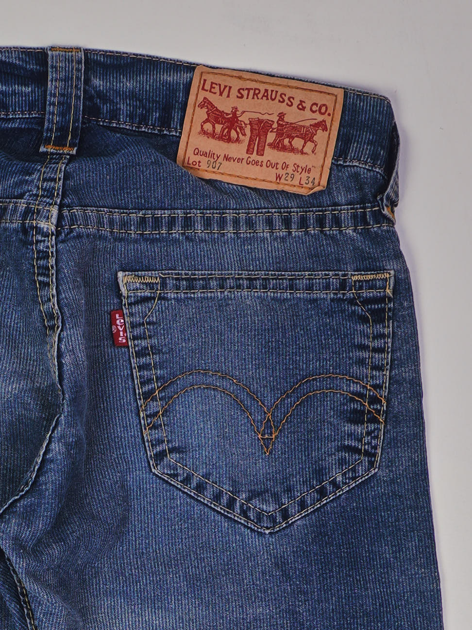Levis 907 Straight Leg Jeans (W29)