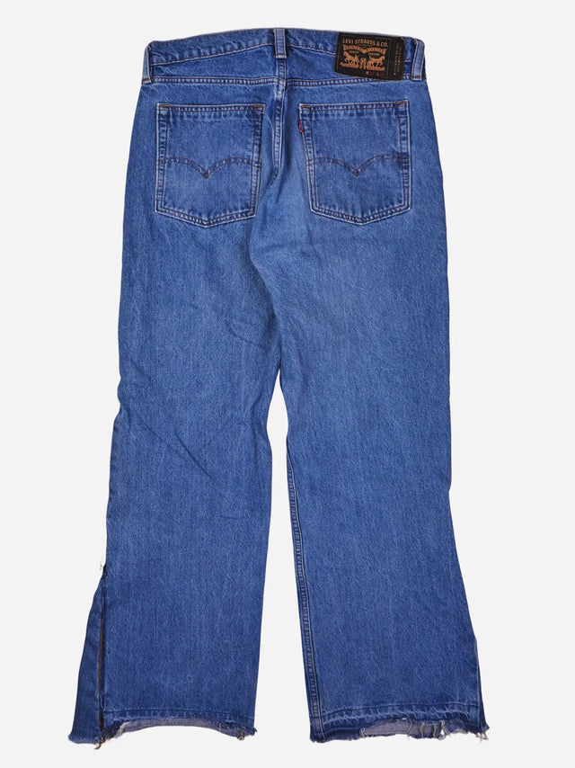 Levis W31 L32 Straight Leg Jeans (W31)