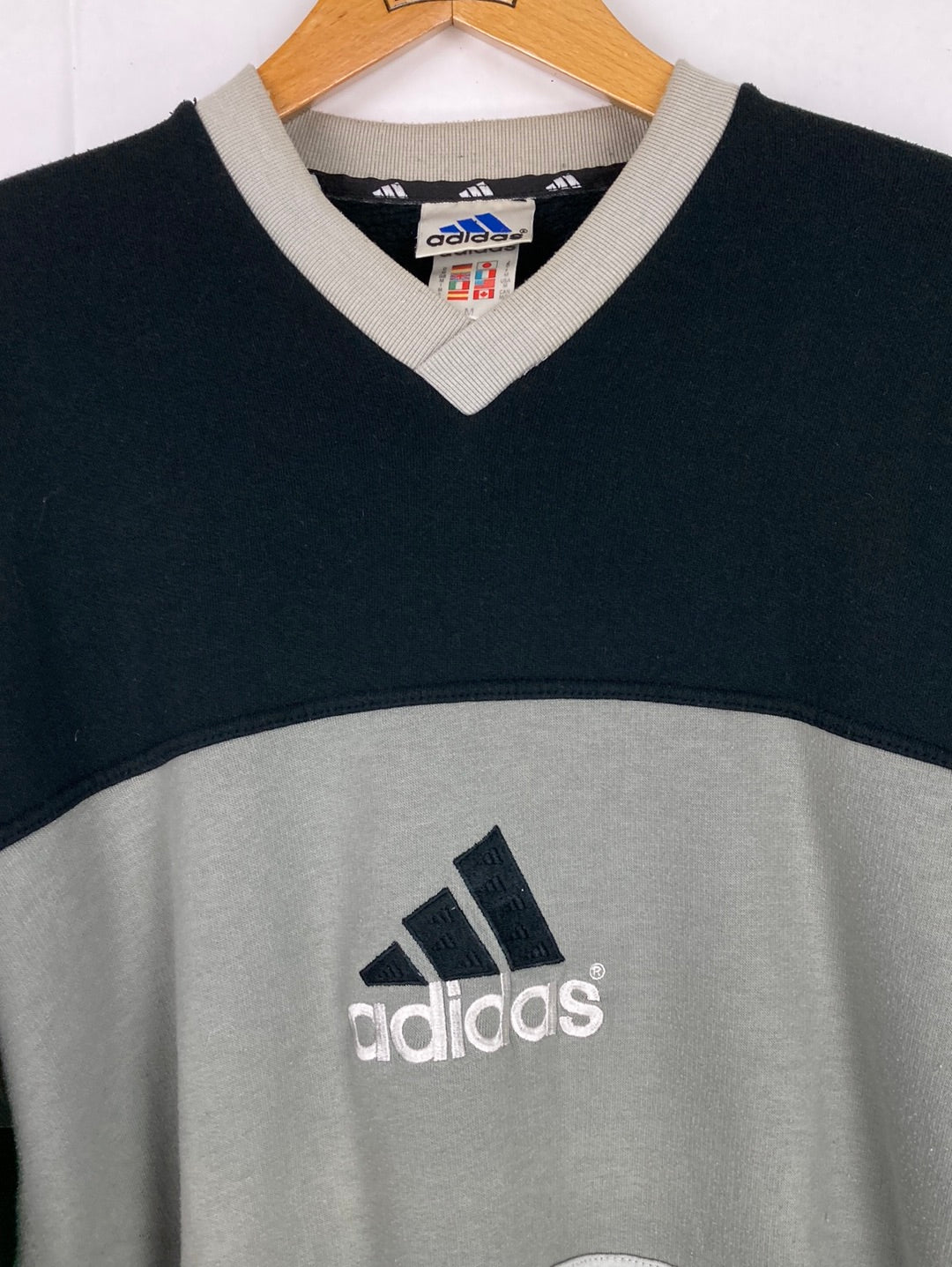 Adidas Sweater (XL)