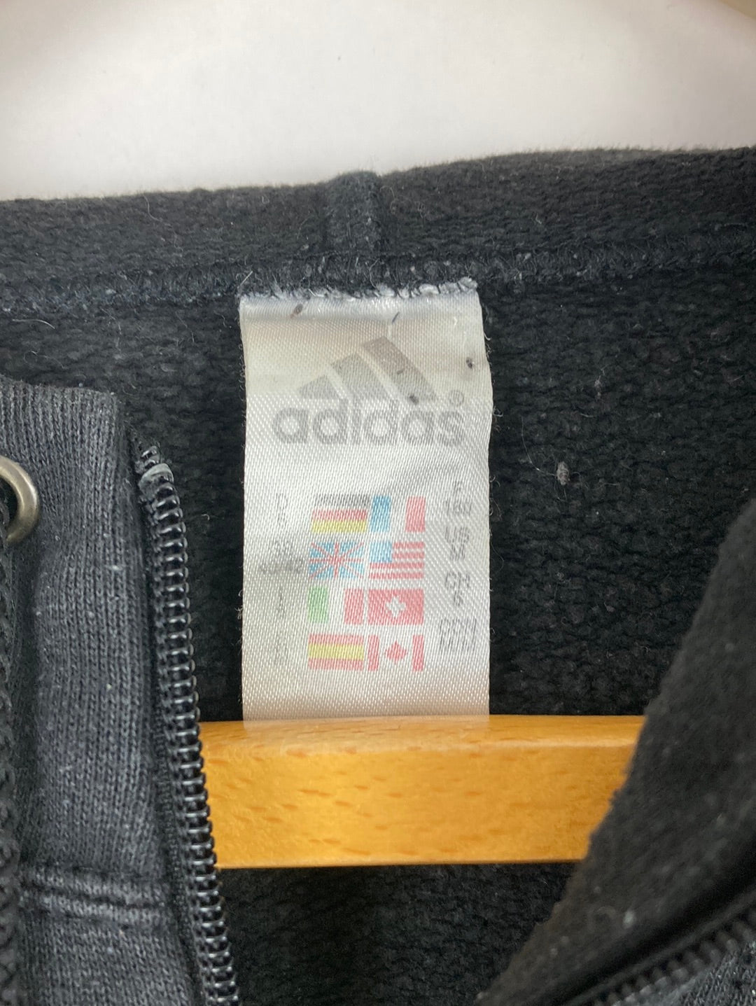 Adidas Hoodie (XL)