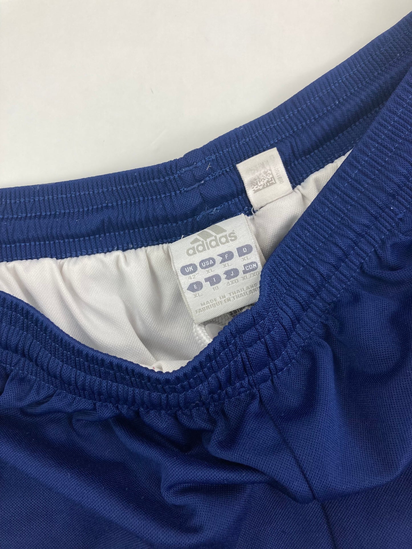 Adidas Shorts (XL)