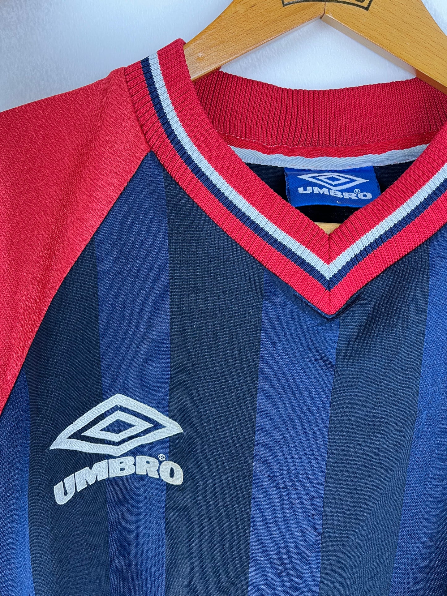 Umbro Trikot (L)