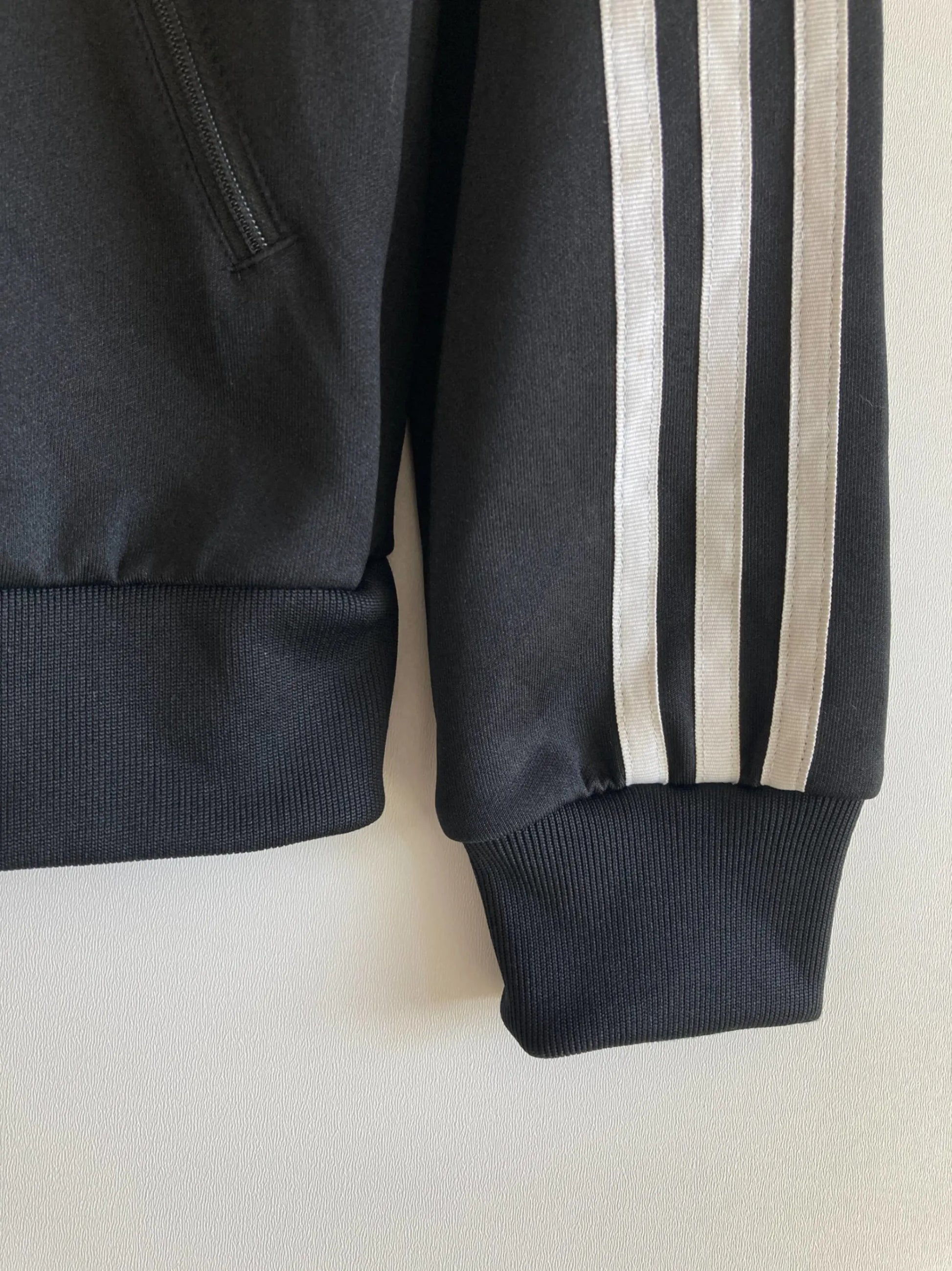 Adidas Trainingsjacke (S)