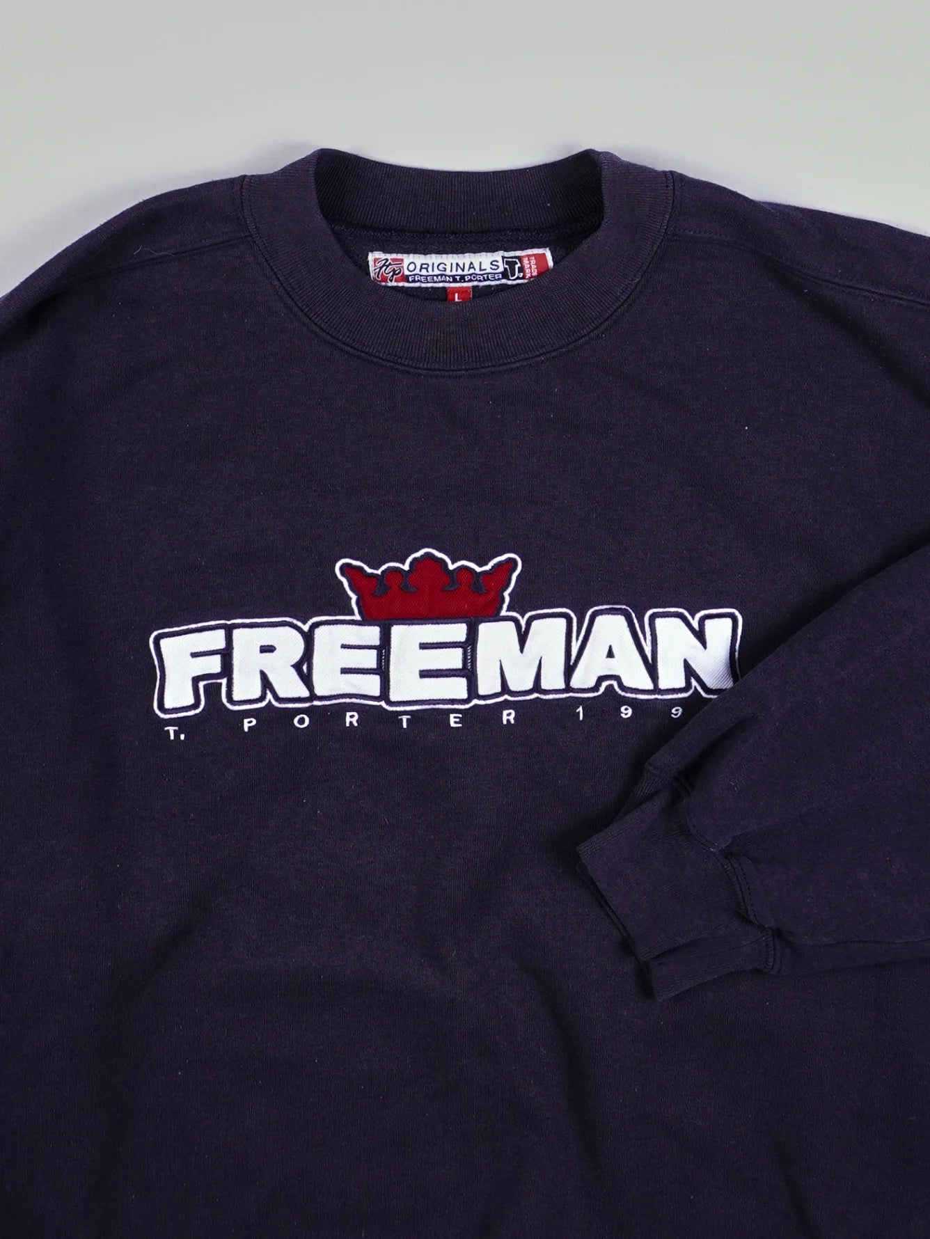 Freeman Sweater (L)