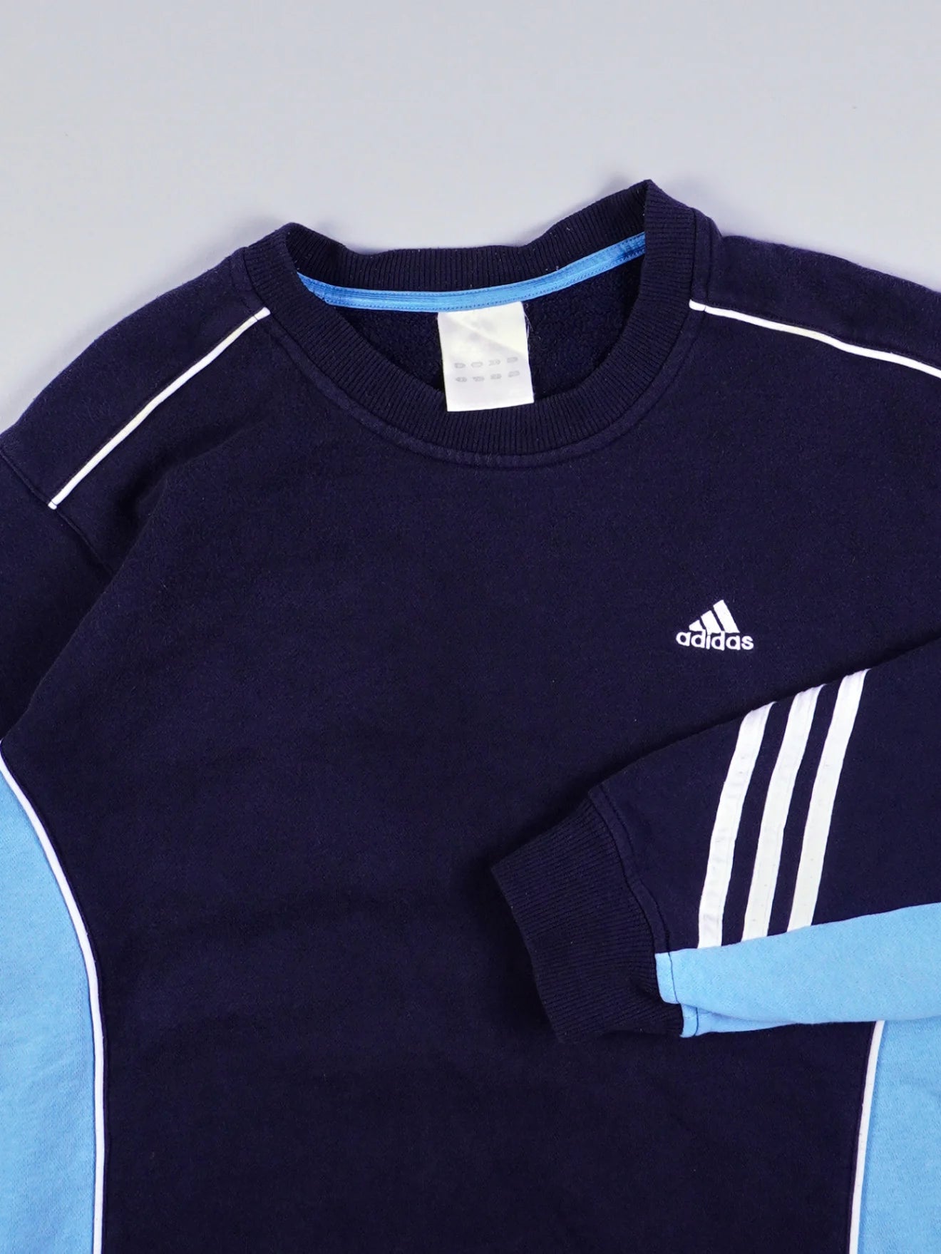 Adidas Sweater (L)