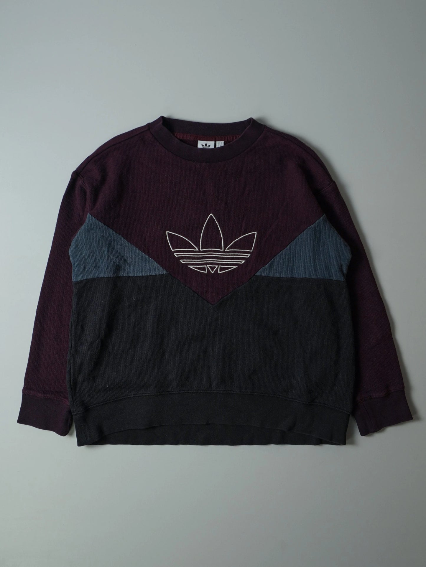 Adidas Sweater (XS)