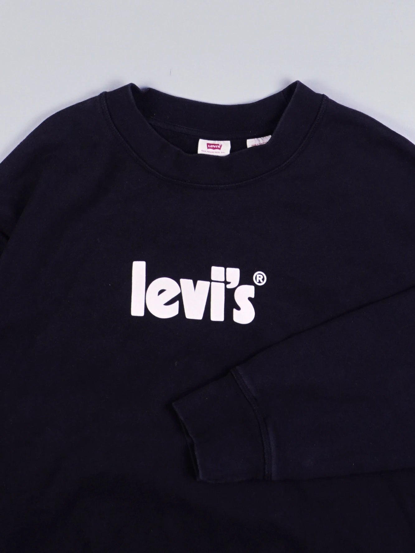 Levi's Sweater (XS)