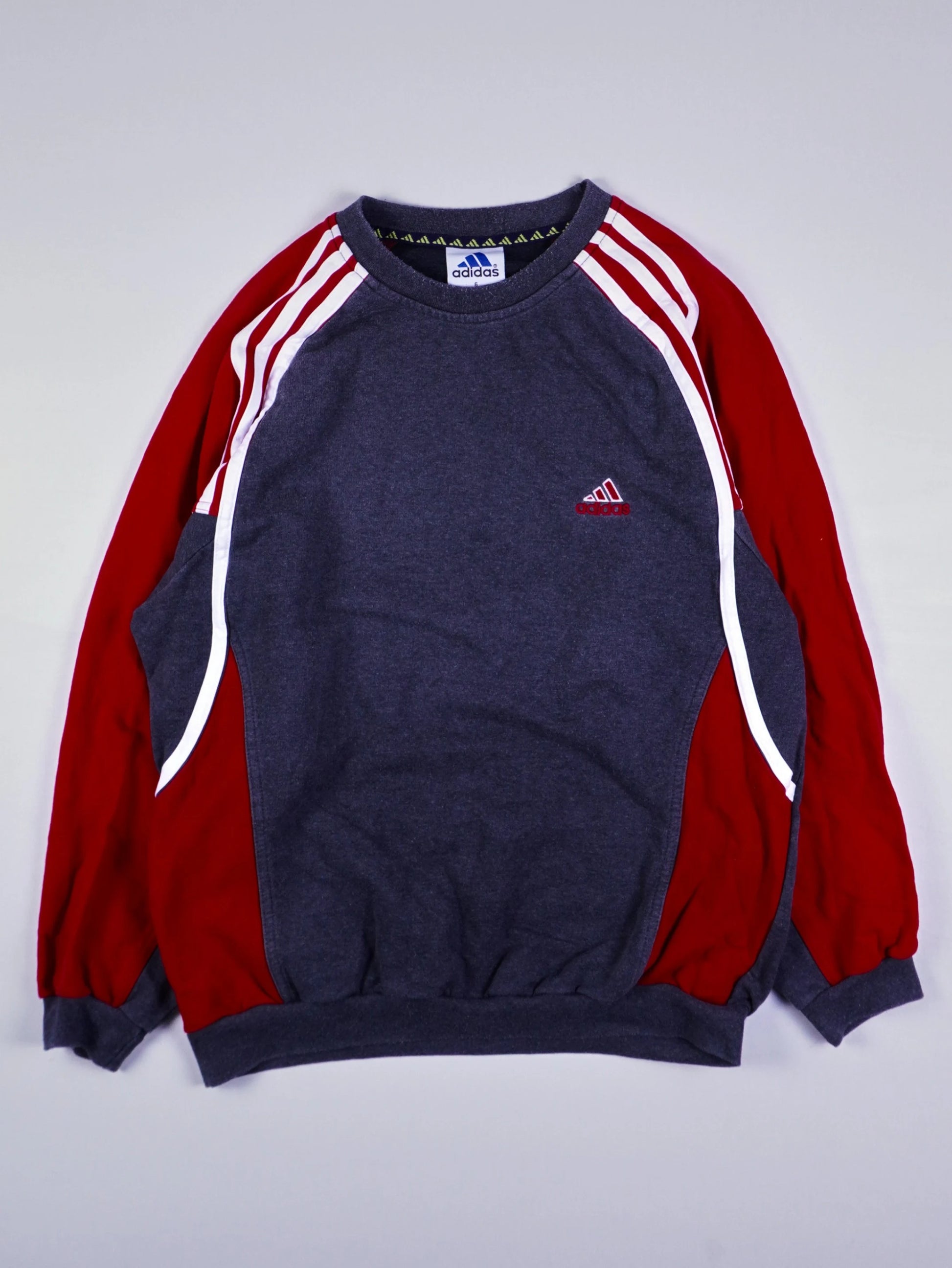 Adidas Sweater (M)