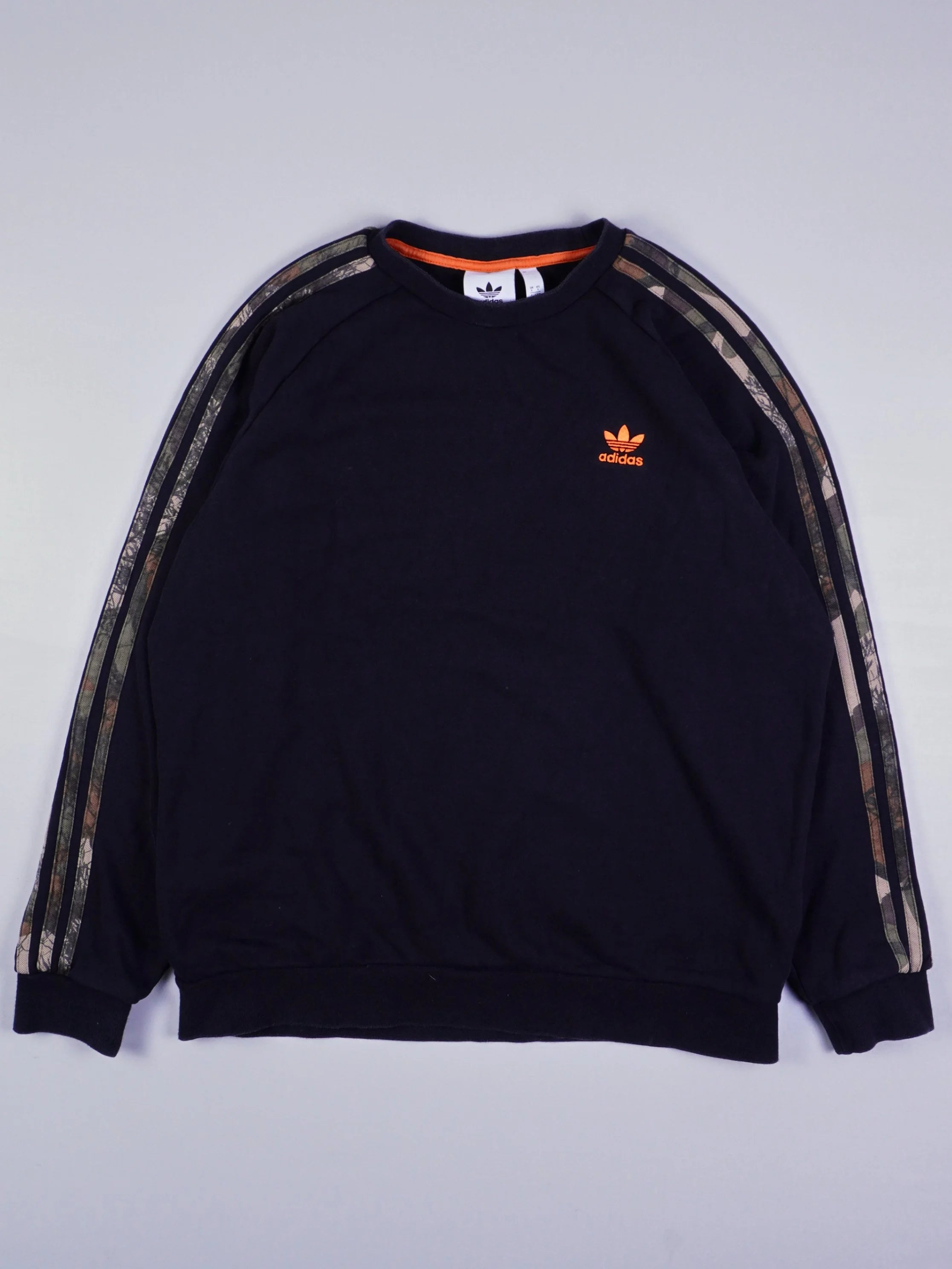 Adidas Sweater (L)