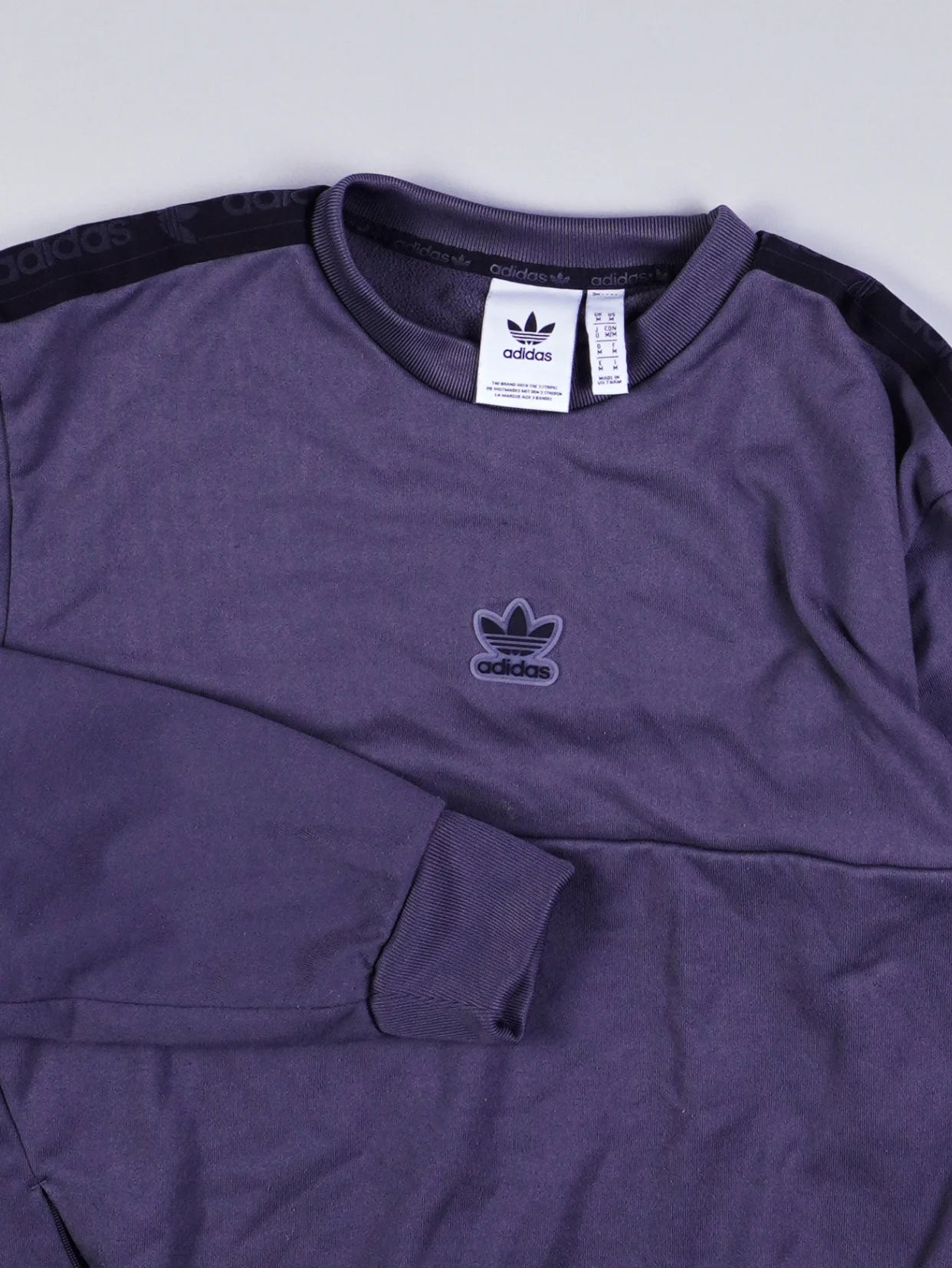 Adidas Sweater (M)