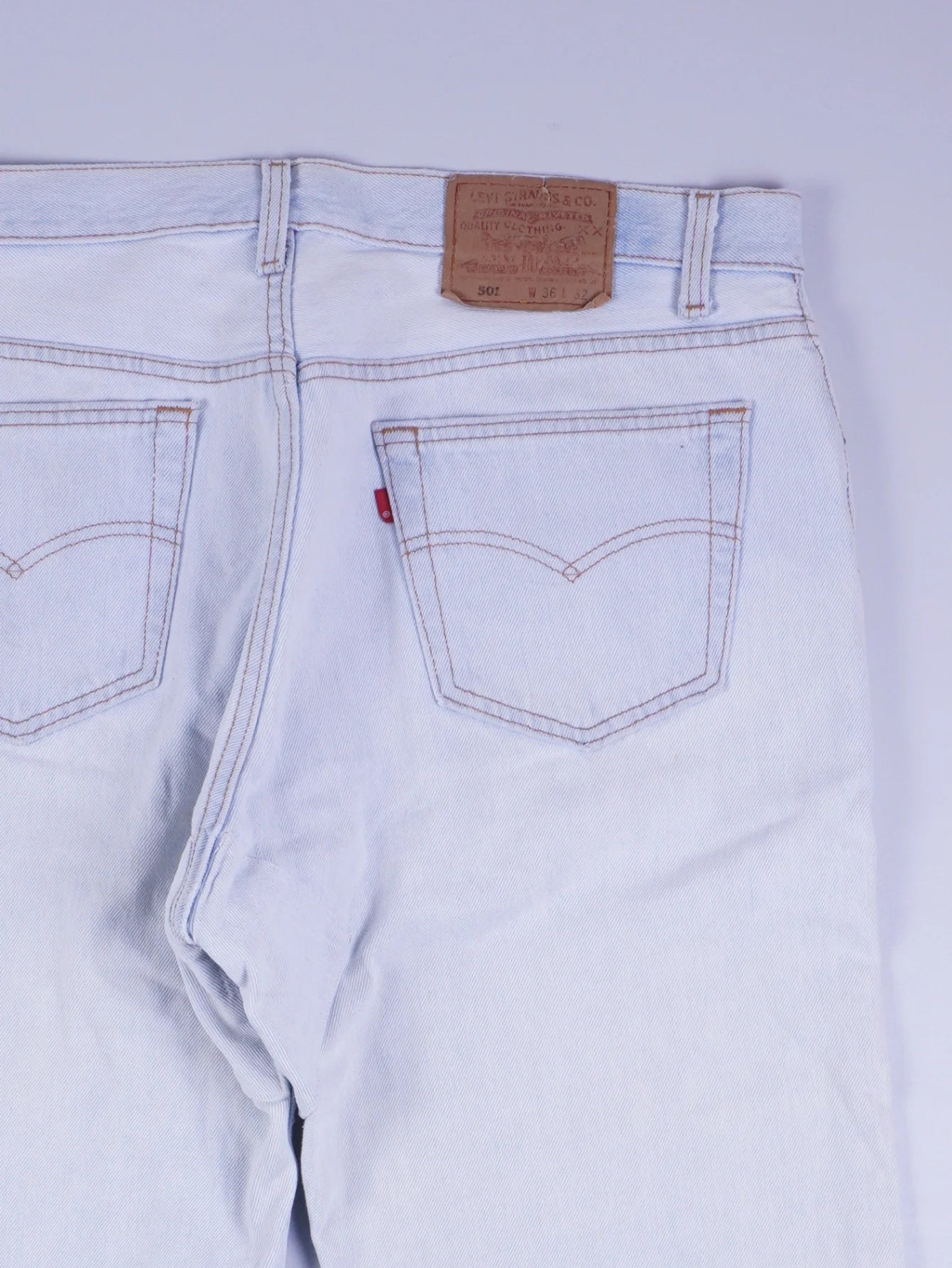 Levis Jeans 36/32 (L)