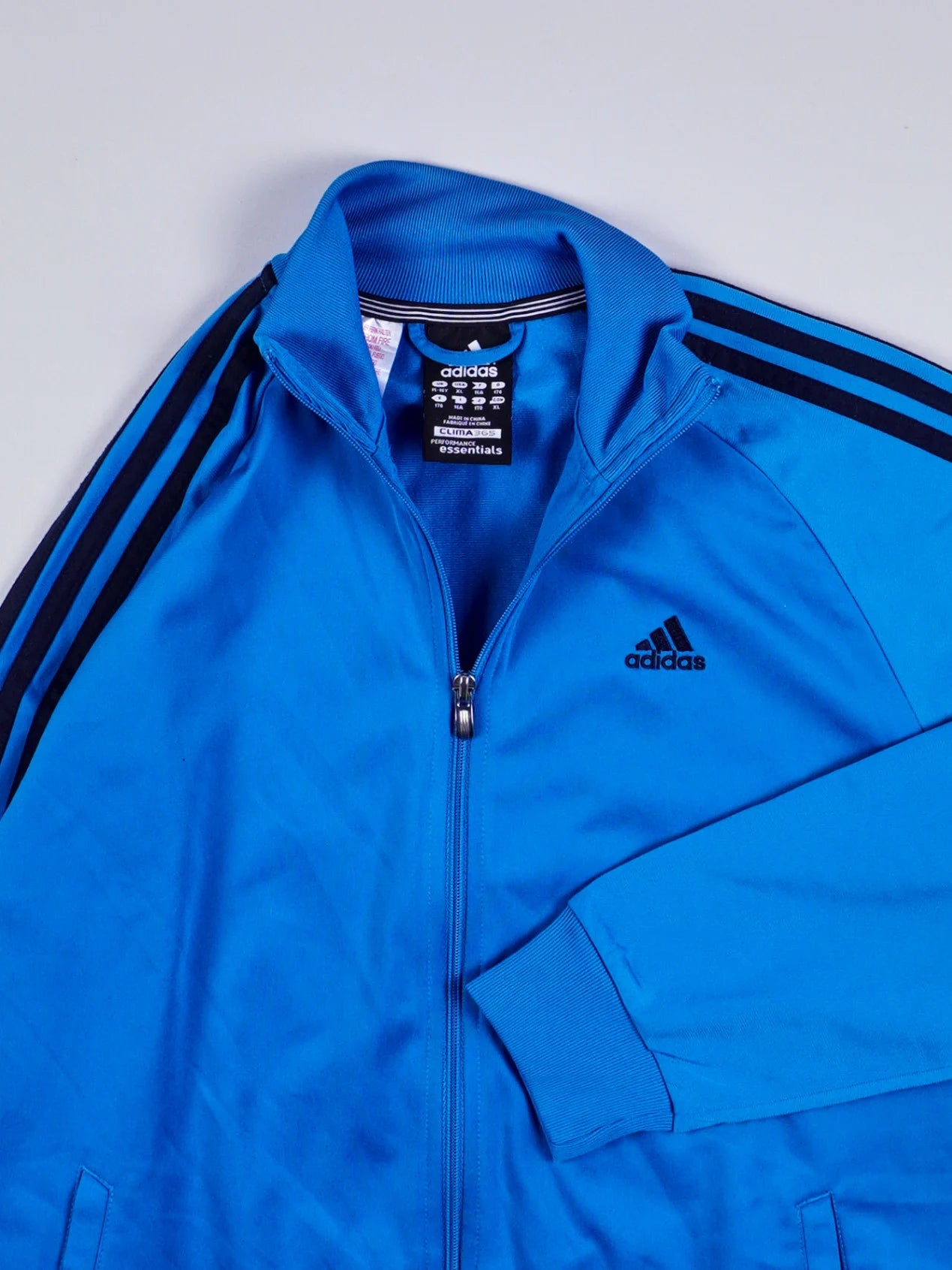 Adidas Jacke ()
