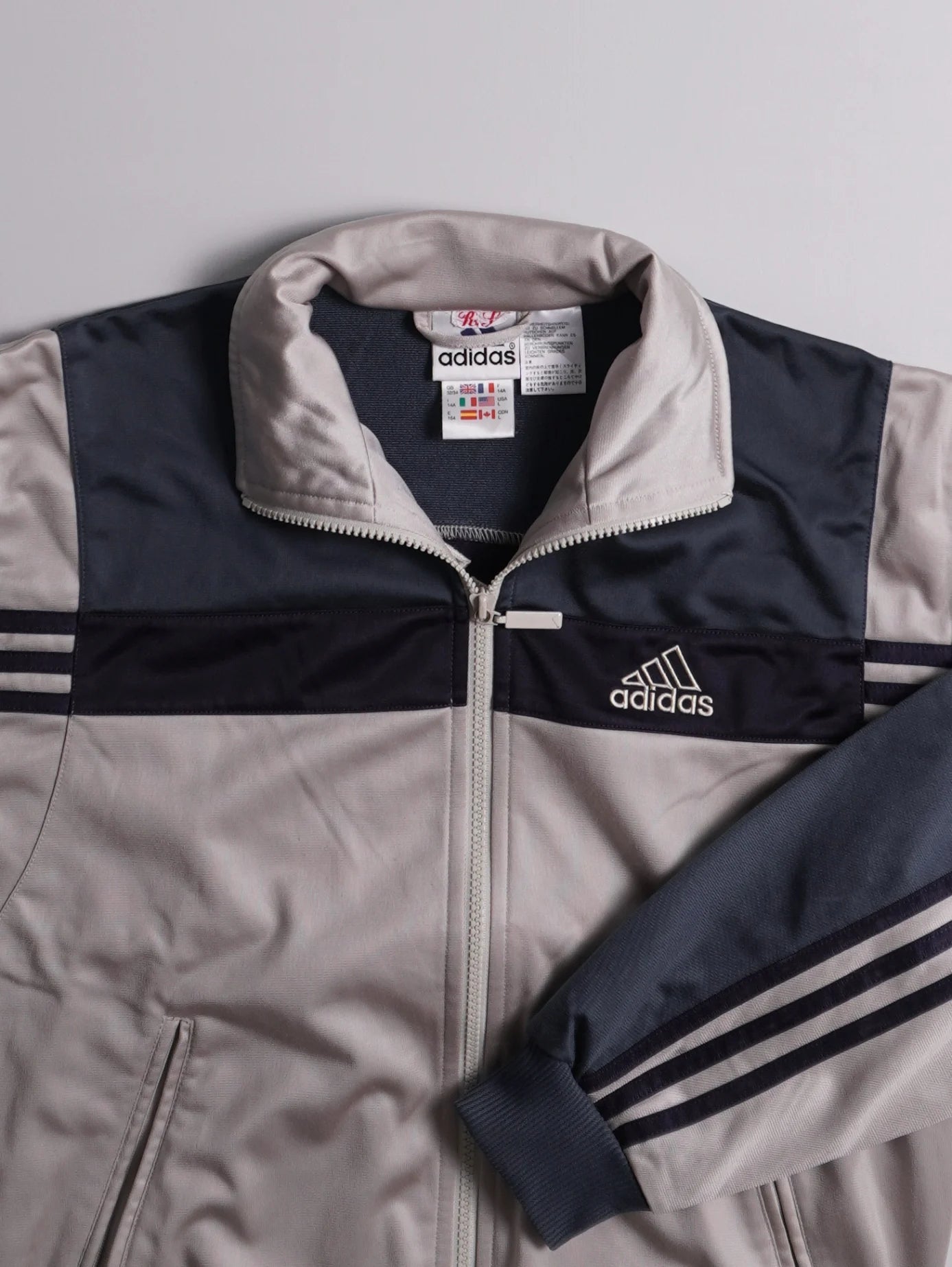 Adidas Trainingsjacke (S)