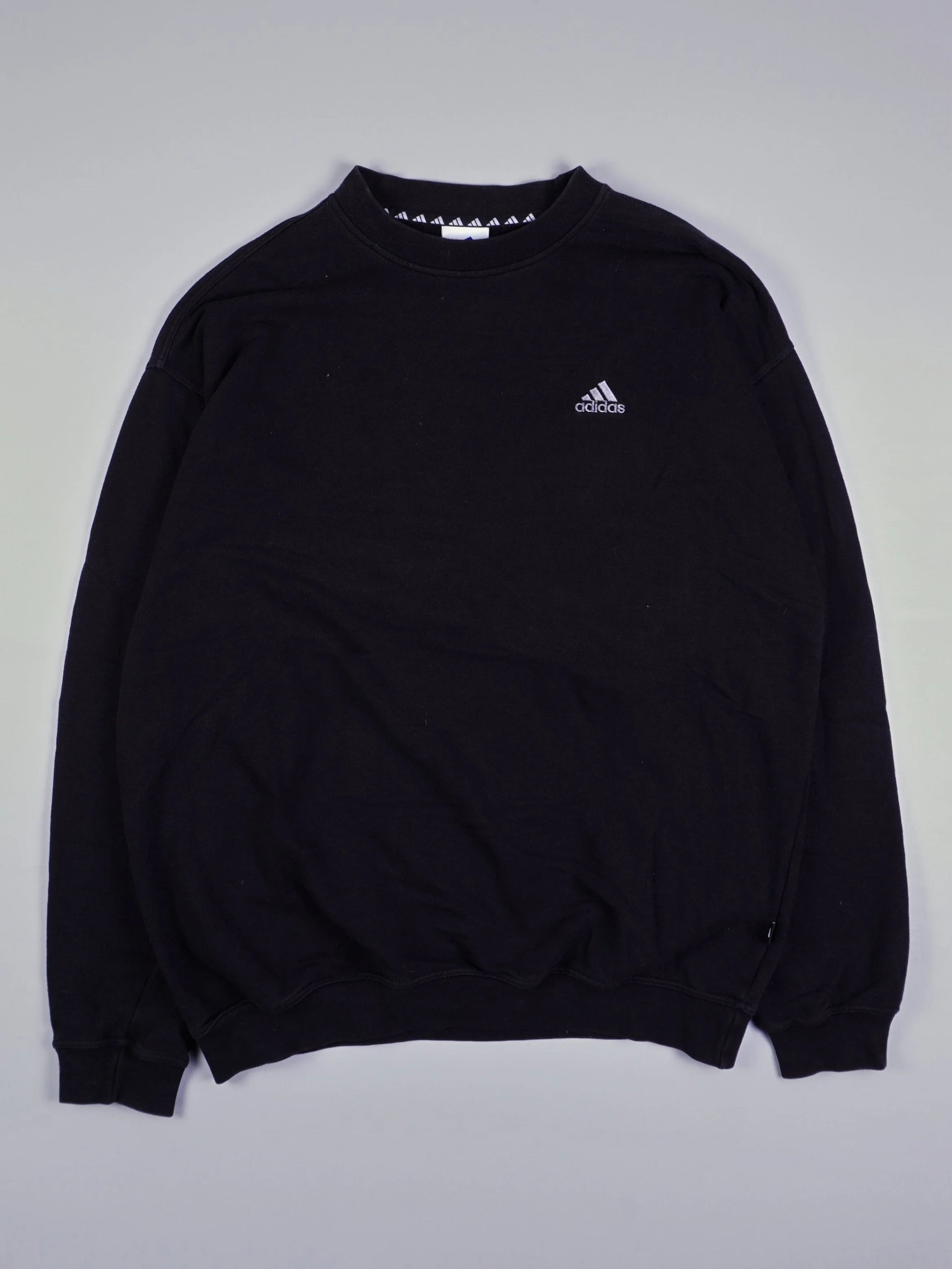 Adidas Sweater (XL)