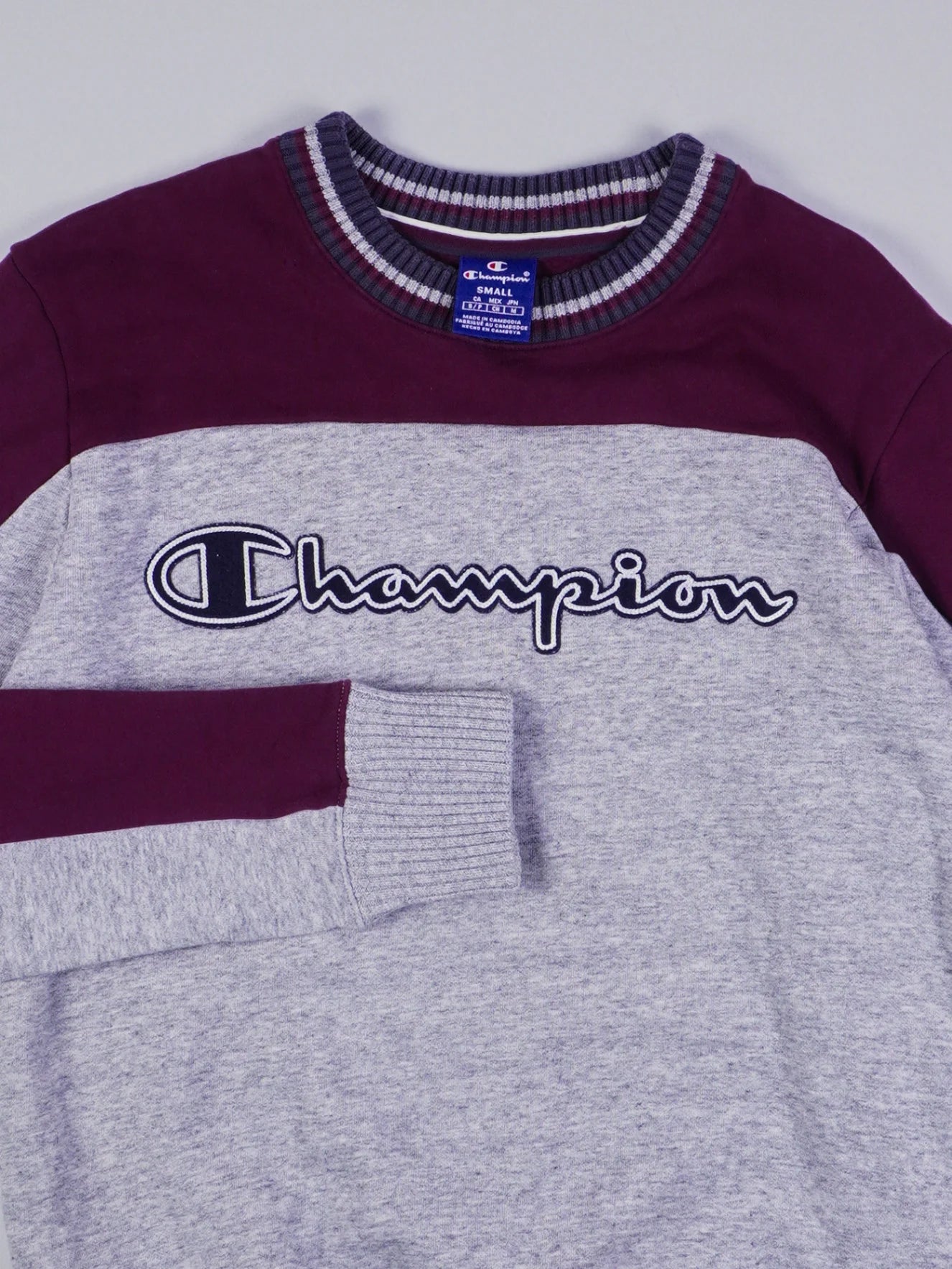 Champion Sweater (S)