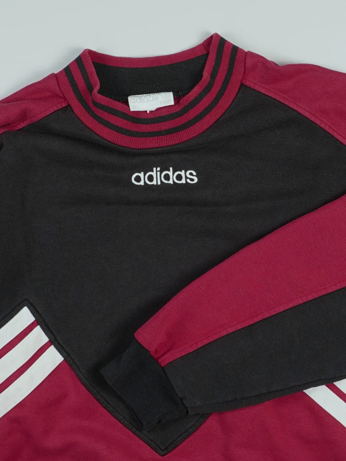 Adidas Sweater (XL)