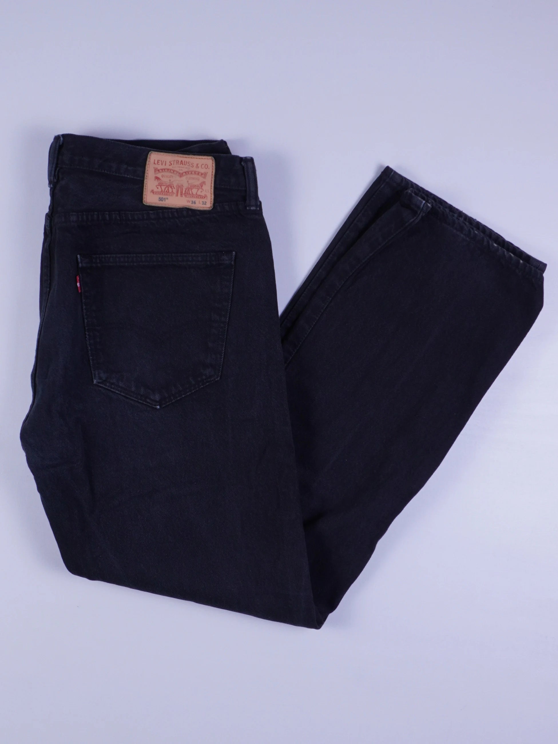 Levis Jeans 36/32 (L)