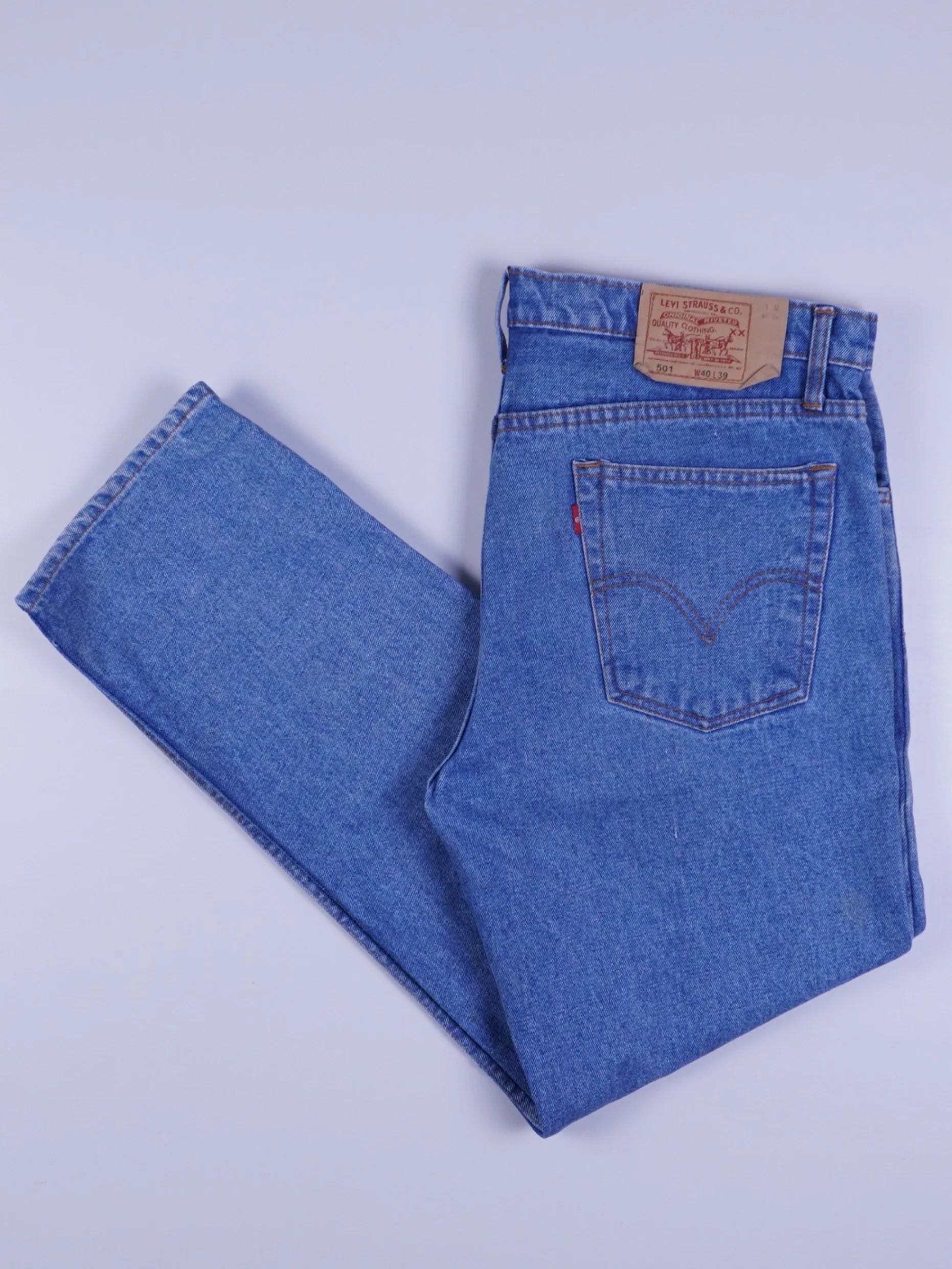 Levis Jeans 40/39 (L)