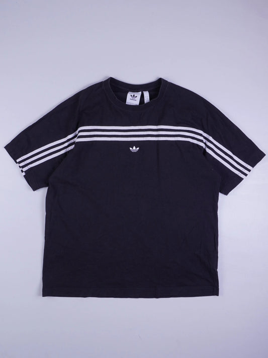 Adidas T-shirt (M)