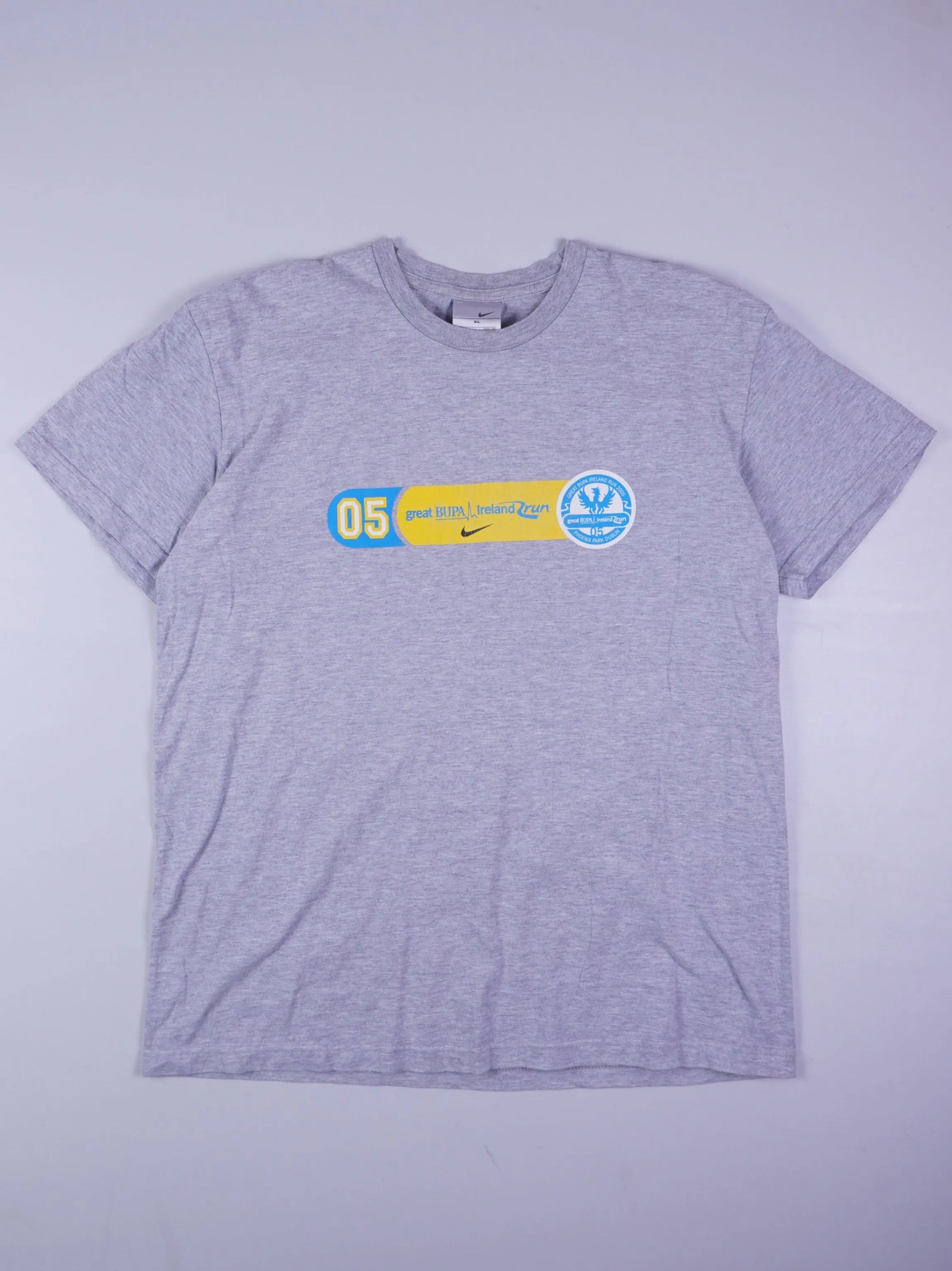Nike T-shirt (XL)