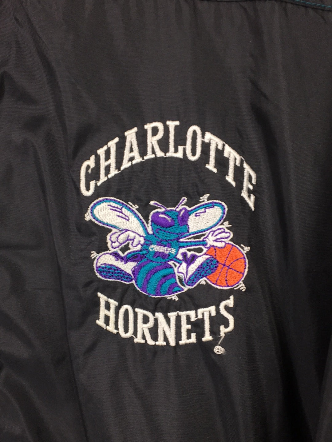 Nutmeg Charlotte Hornets Jacke (XL)
