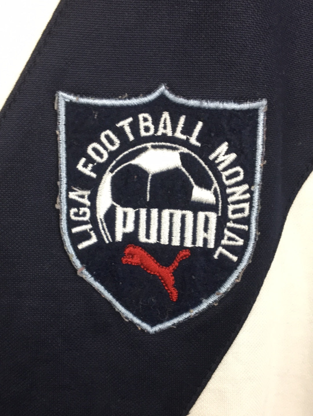 Puma Football Mondial jersey (S)