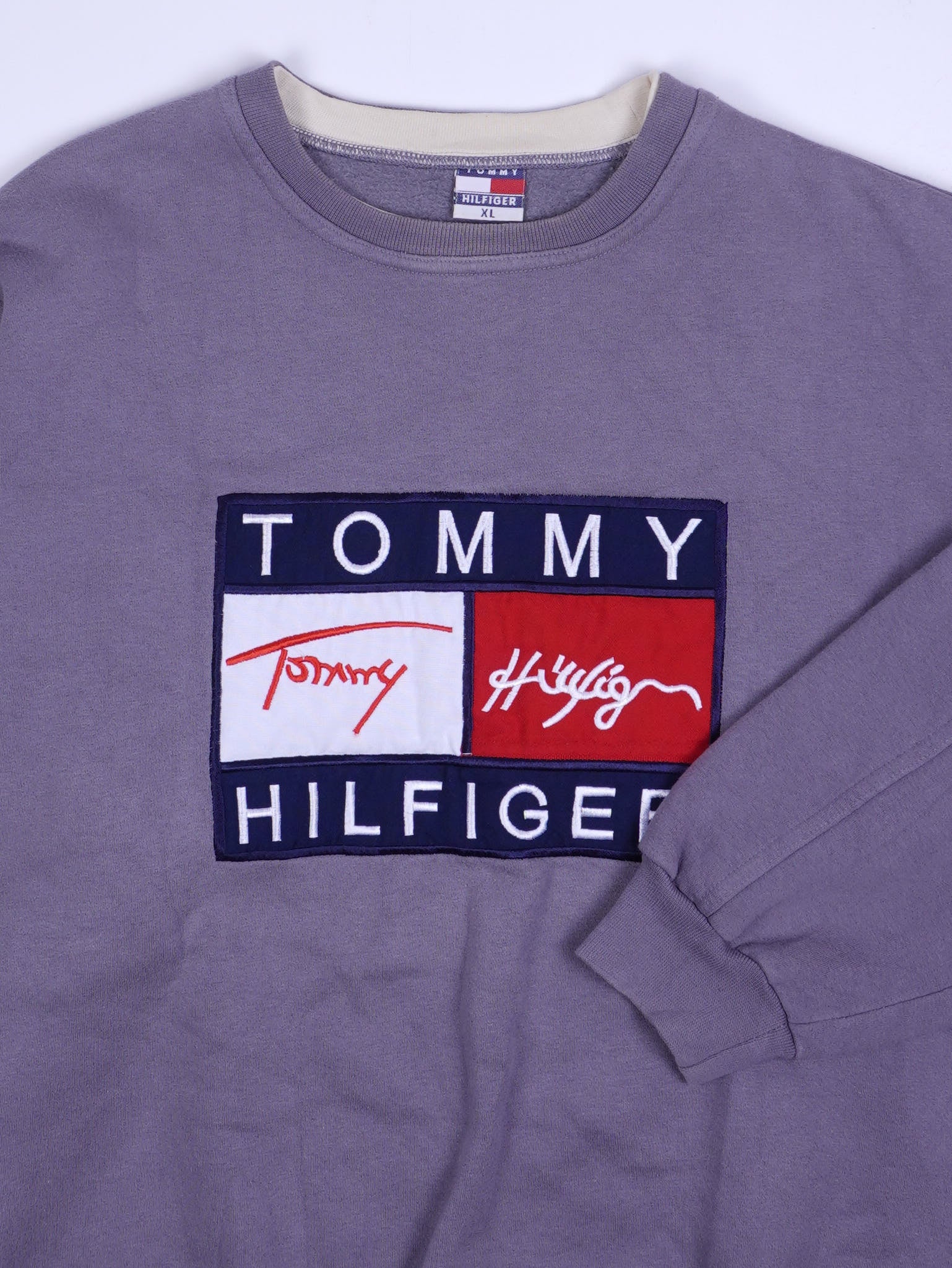 Tommy Hilfiger Sweater (XL)