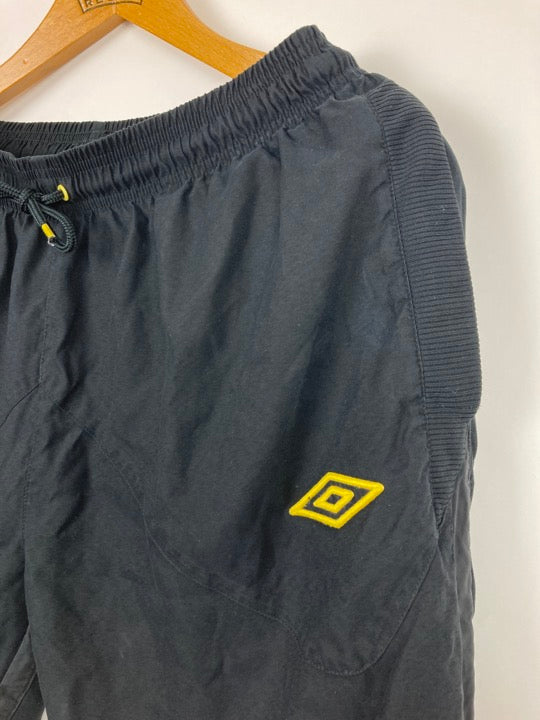 Umbro Track Pants (M)