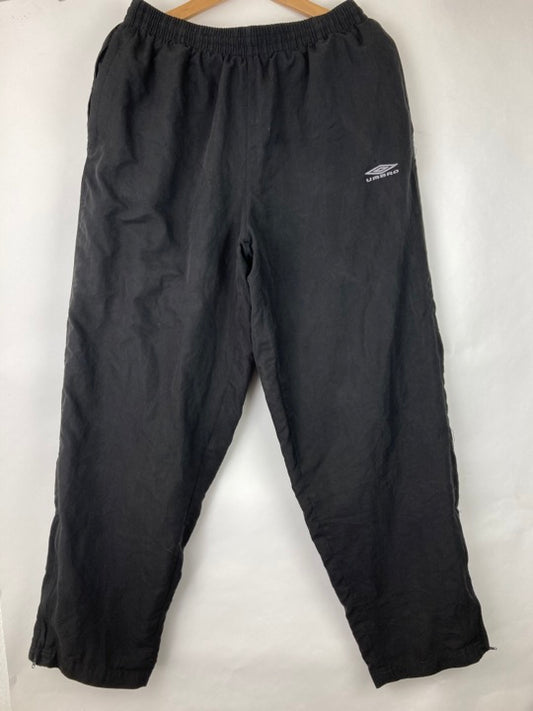 Umbro Track Pants (L)