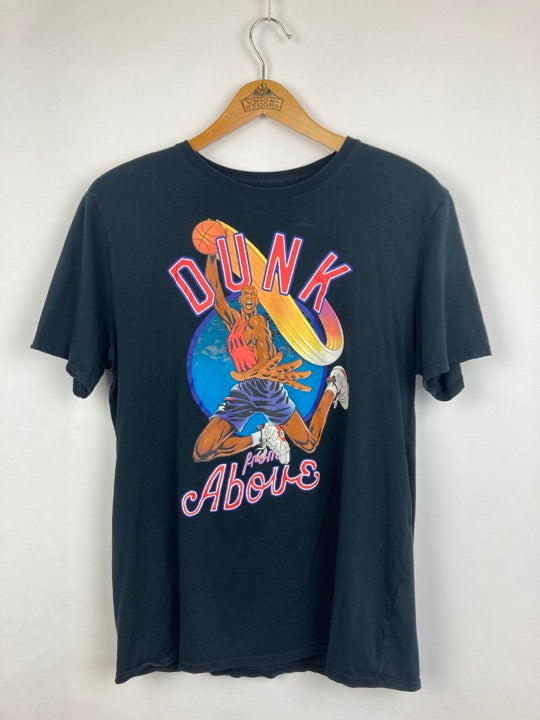 Nike “Dunk” T-Shirt (L)