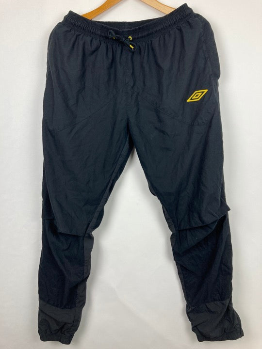 Umbro Track Pants (M)